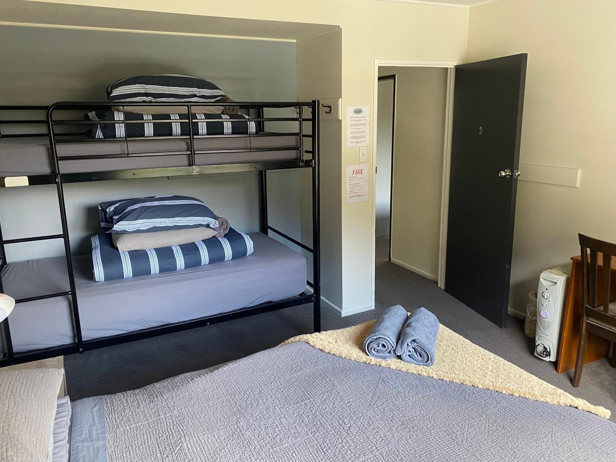 Alpine Lodge Куийнстаун Екстериор снимка