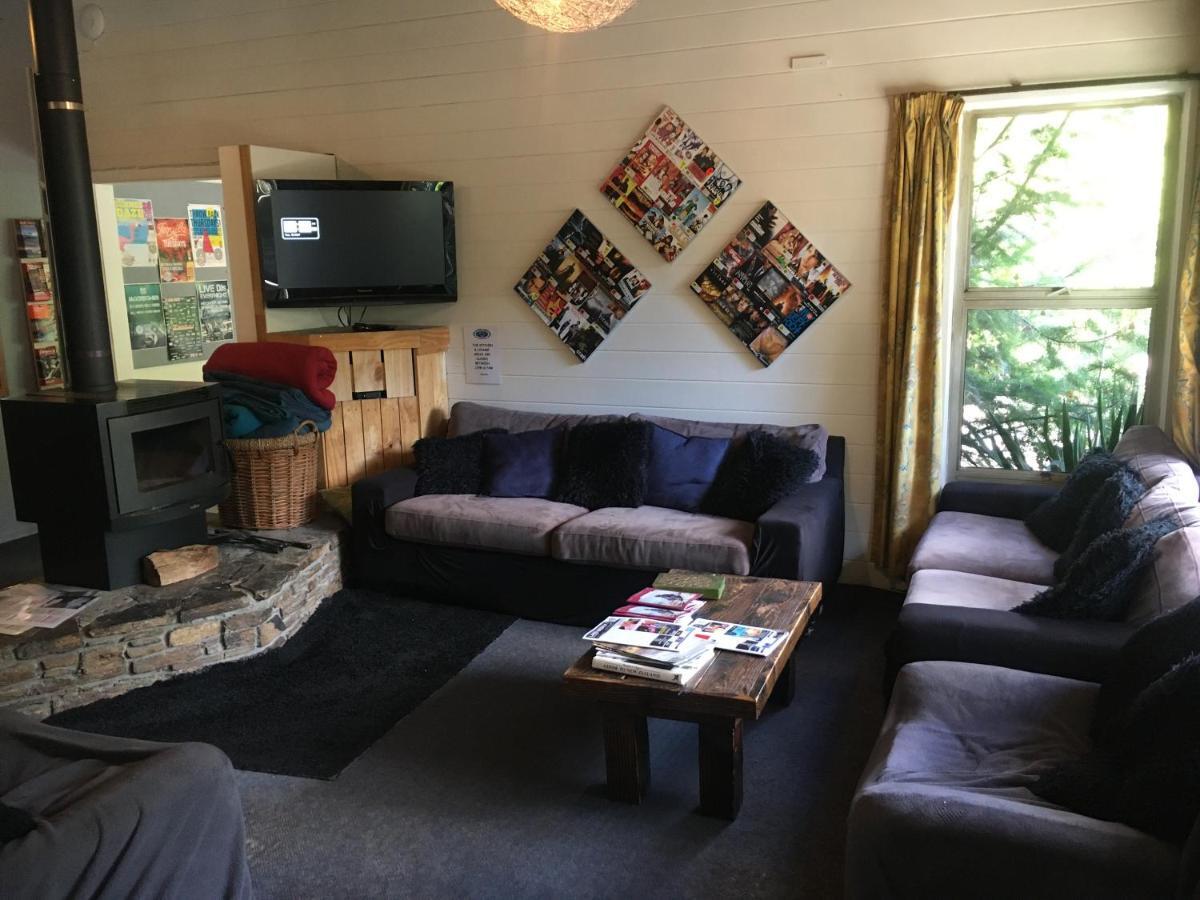 Alpine Lodge Куийнстаун Екстериор снимка
